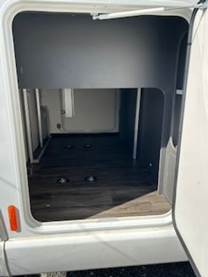 2024 Swift Voyager 494 — photo 29 of 30