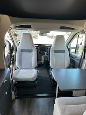 2024 Swift Voyager 494 — photo 30 of 30