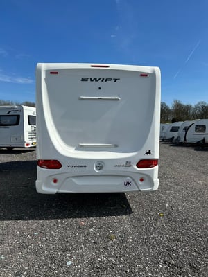 2024 Swift Voyager 494 — photo 7 of 30