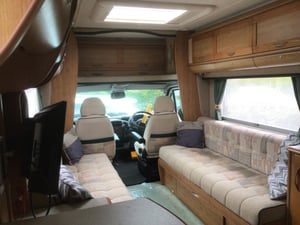 2005 Autotrail Cheyenne 630 SE — photo 6 of 22