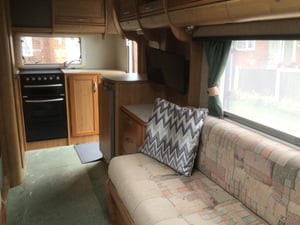 2005 Autotrail Cheyenne 630 SE — photo 12 of 22