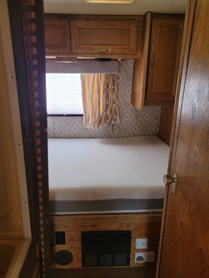 1990 Chevrolet Gulfstream — photo 12 of 20
