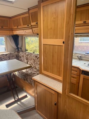 1995 Hymer B534 — photo 22 of 39