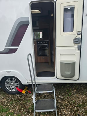 2013 Swift Challenger Sport 442 — photo 5 of 19