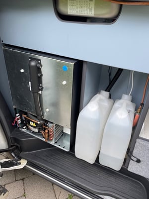 2012 Toyota Alphard Custom Conversion — photo 5 of 28