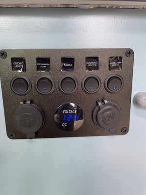 2012 Toyota Alphard Custom Conversion — photo 17 of 28