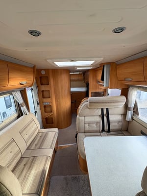 2007 Adria Adria coral s680sp — photo 6 of 9