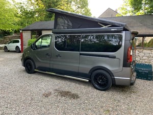 2018 Vauxhall Vivaro — photo 4 of 8