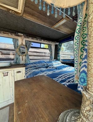 2002 Mercedes-Benz Sprinter — photo 5 of 13