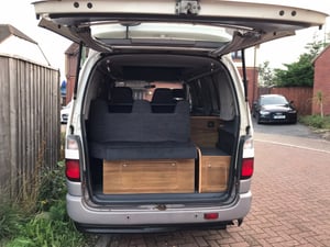 2015 Toyota Granvia — photo 11 of 11