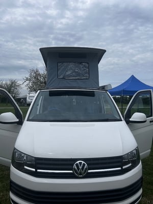2017 Volkswagen Transporter T6 Campervan  — photo 3 of 17