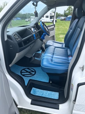 2017 Volkswagen Transporter T6 Campervan  — photo 7 of 17
