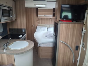 2013 Swift e582 — photo 5 of 15