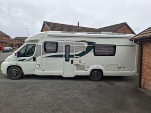 2013 Swift e582 — photo 6 of 15