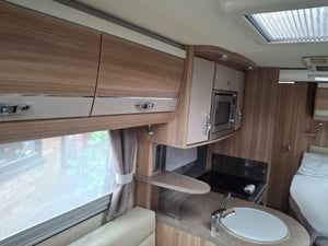2013 Swift e582 — photo 10 of 15