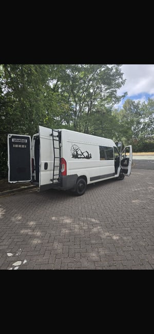 2018 Citroen Relay — photo 4 of 9