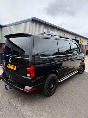 2024 Volkswagen Transporter — photo 8 of 21