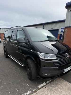 2024 Volkswagen Transporter — photo 4 of 21