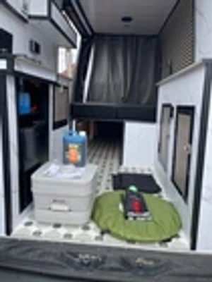 2020 Mercedes-Benz Sprinter Campervan — photo 19 of 28
