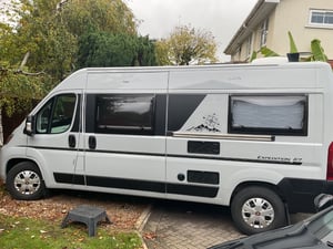 2023 Auto-Trail Expedition 67 — photo 8 of 10