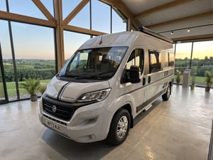 2023 Auto-Trail Expedition 67