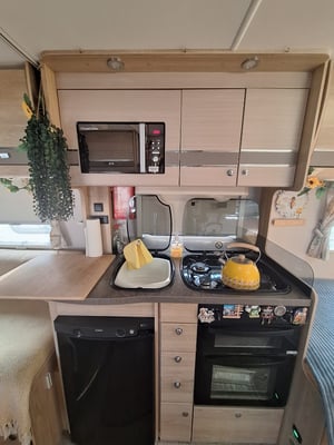 2019 Elddis Majestic 185 — photo 18 of 20