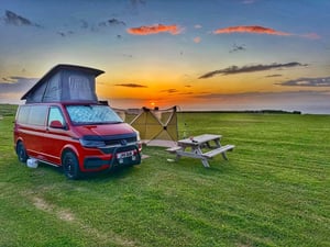 2021 Volkswagen T6.1 Trendline — photo 1 of 12