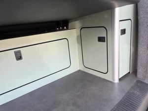 2017 VW Transporter T6 Autohaus Ashton — photo 25 of 39