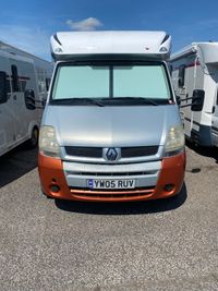 2005 Burstner Delfin 700 - Image 4