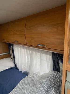 2005 Burstner Delfin 700 — photo 25 of 25