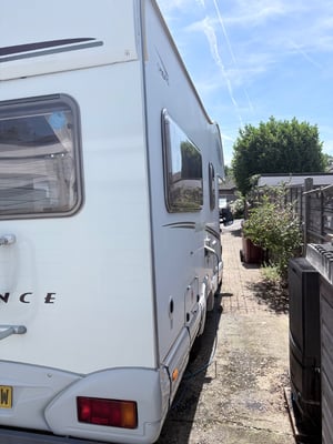 2006 Swift Sundance 590 RL — photo 8 of 15