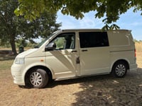 2005 Volkswagen T5 Campervan - Image 4