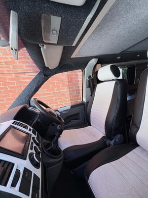 2005 Volkswagen T5 Campervan — photo 8 of 13