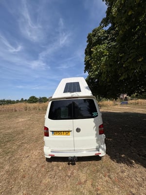 2005 Volkswagen T5 Campervan — photo 5 of 13