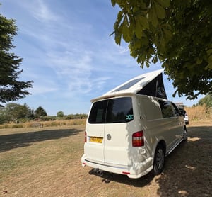 2005 Volkswagen T5 Campervan — photo 6 of 13