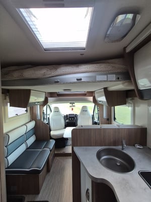 2024 Elnagh Baron 560 — photo 6 of 39
