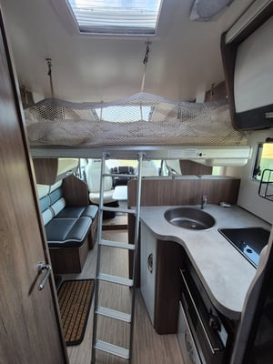 2024 Elnagh Baron 560 — photo 13 of 39