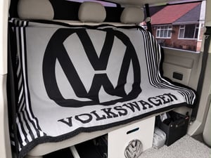 2008 Volkswagen Transporter — photo 9 of 13