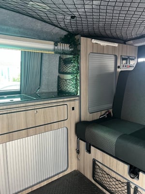 2020 Volkswagen T6.1 Campervan — photo 17 of 23