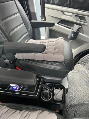 2020 Volkswagen T6.1 Campervan — photo 16 of 23