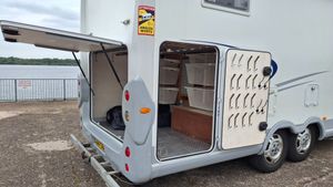 2007 Frankia 800i — photo 9 of 20