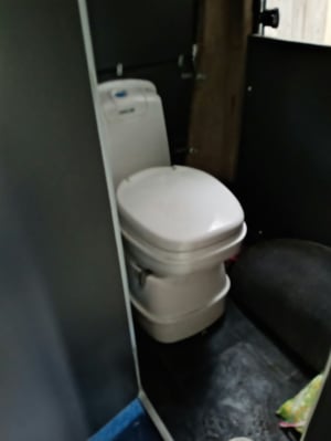 2002 Toyota HiAce — photo 6 of 31