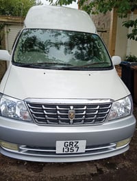 2002 Toyota HiAce - Image 2