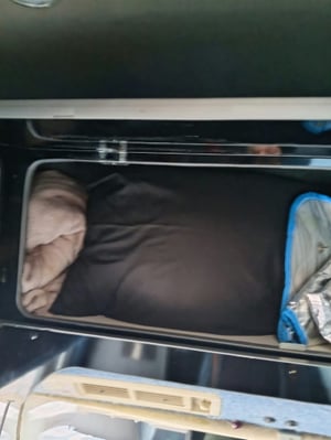 2002 Toyota HiAce — photo 14 of 31