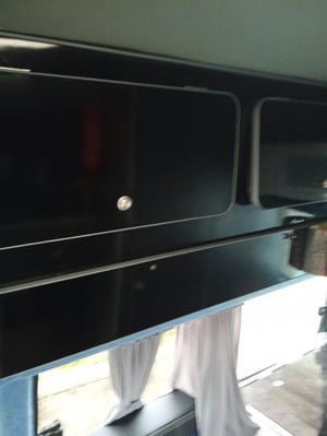 2002 Toyota HiAce — photo 24 of 31
