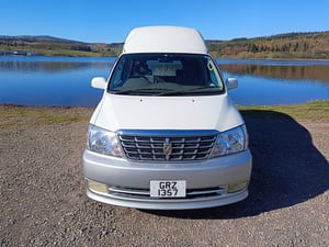 2002 Toyota HiAce