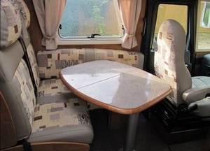 2005 Rapido Serie 9M — photo 8 of 12