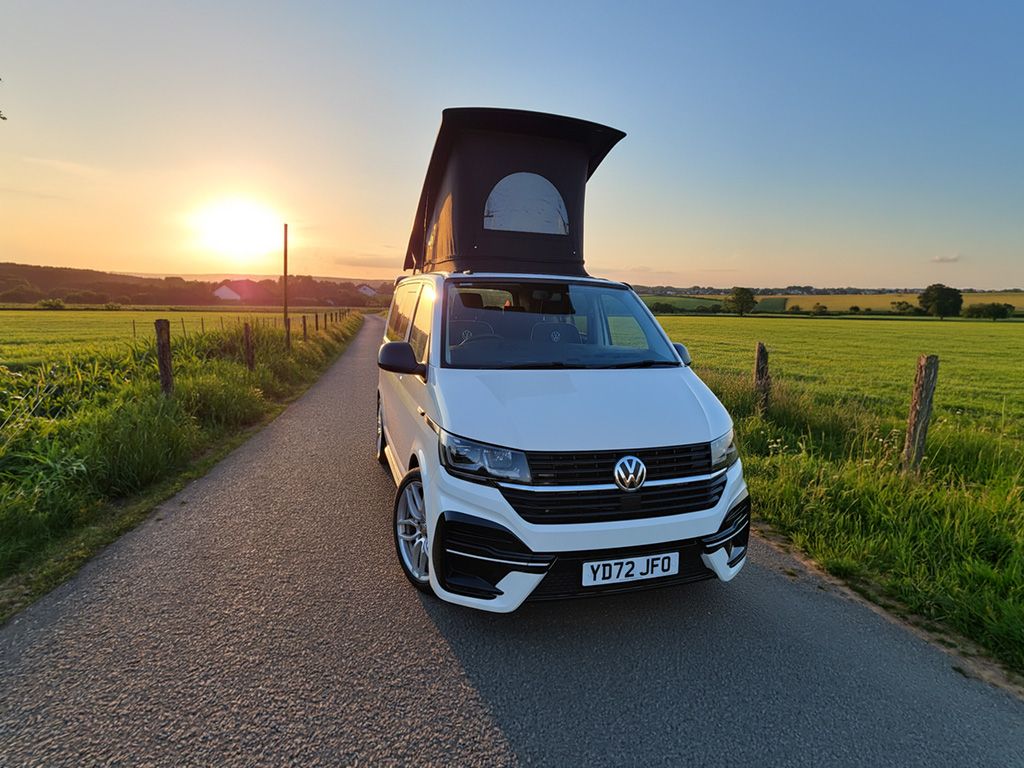 2022 VW T6 Transporter - Image 1