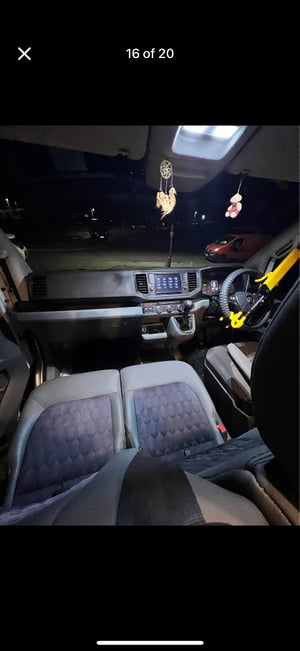 2017 Volkswagen Crafter Conversion — photo 7 of 20