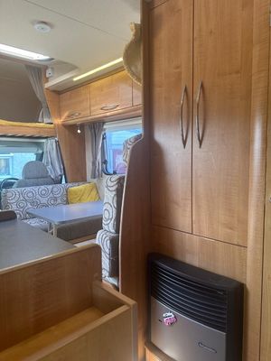 2010 Auto-Trail Tribute T 620 — photo 33 of 58